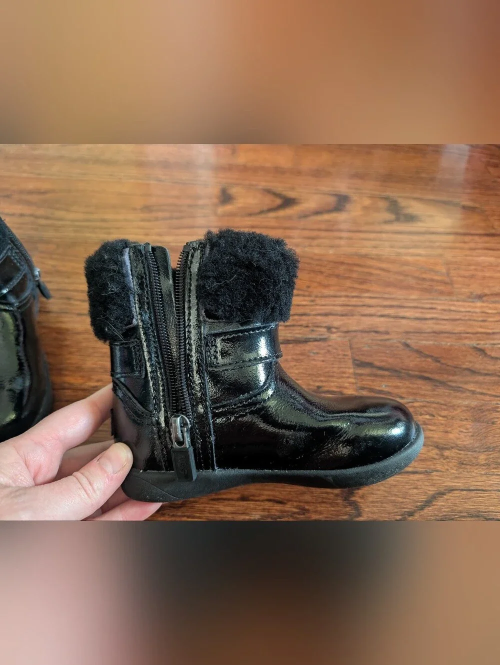 Ugg Boots Toddler Kids Size 8, Great Condition